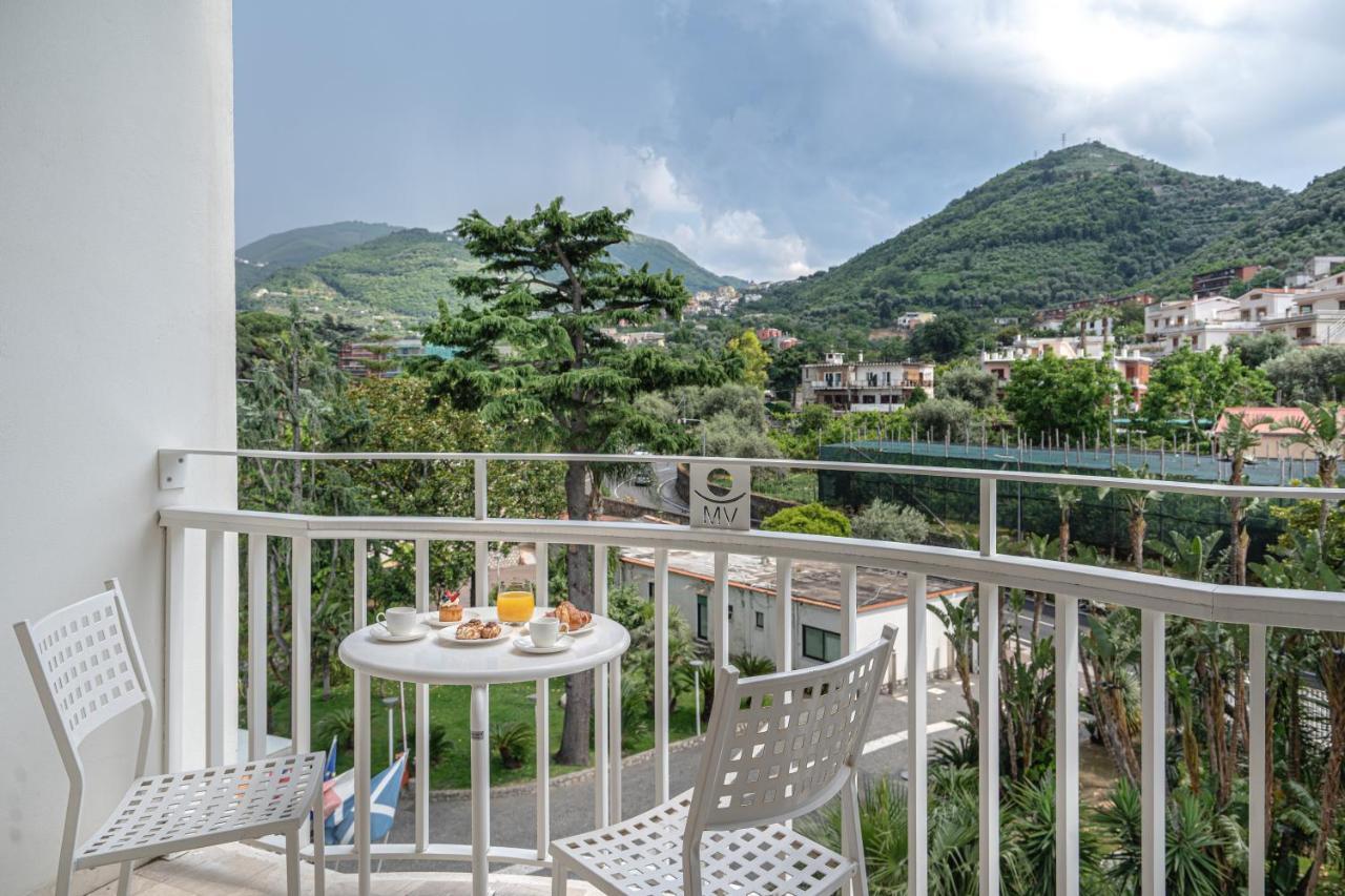 Grand Hotel Moon Valley Vico Equense Esterno foto
