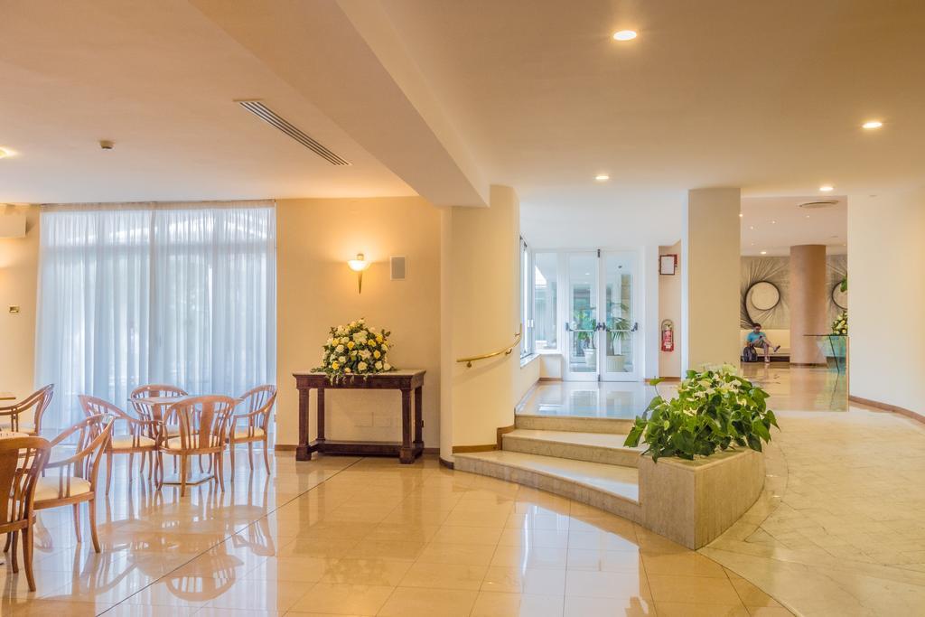 Grand Hotel Moon Valley Vico Equense Esterno foto